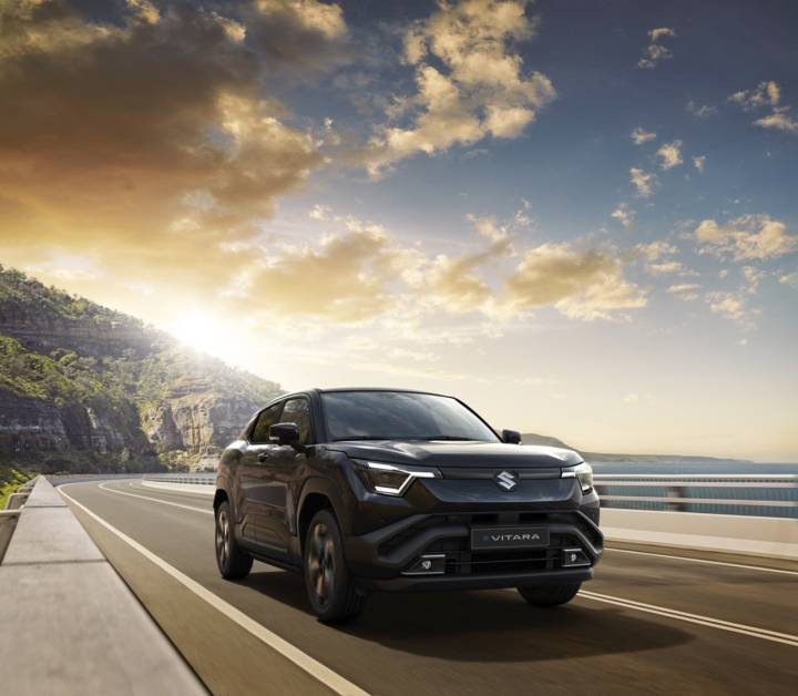 Révolution chez Suzuki : le E Vitara est électrique et débarque avec transmission intégrale !