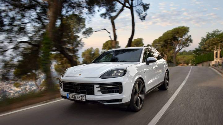 Ce Porsche Cayenne est le plus économique de la gamme ! Découverte de la nouvelle motorisation hybride