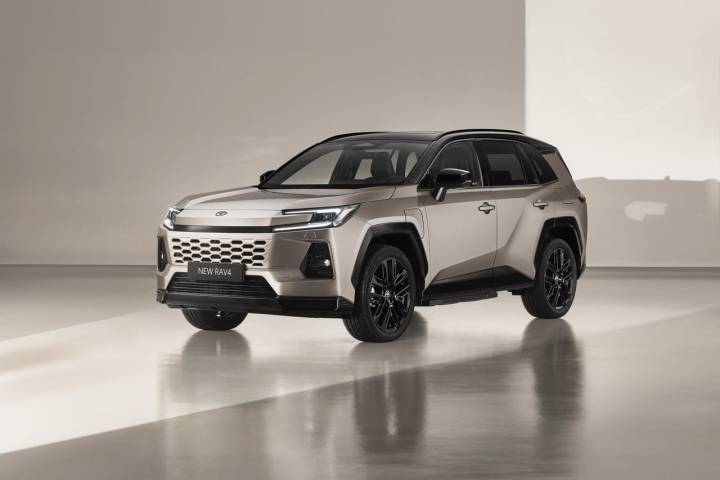 Toyota et Lexus lancent trois modèles électrifiés