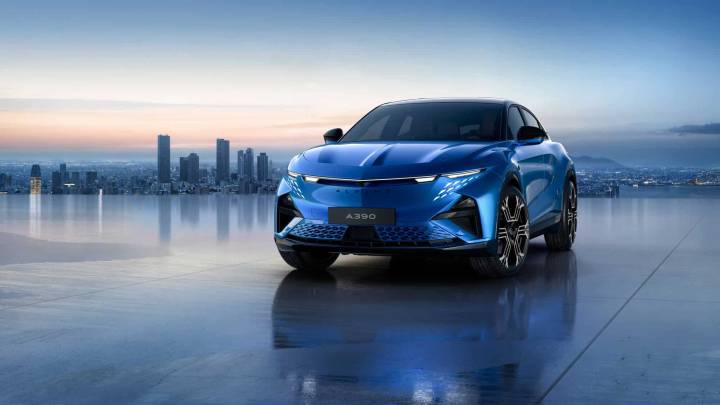 Alpine A390 (2025) : quand la sportivité veut s'inviter dans le quotidien des familles