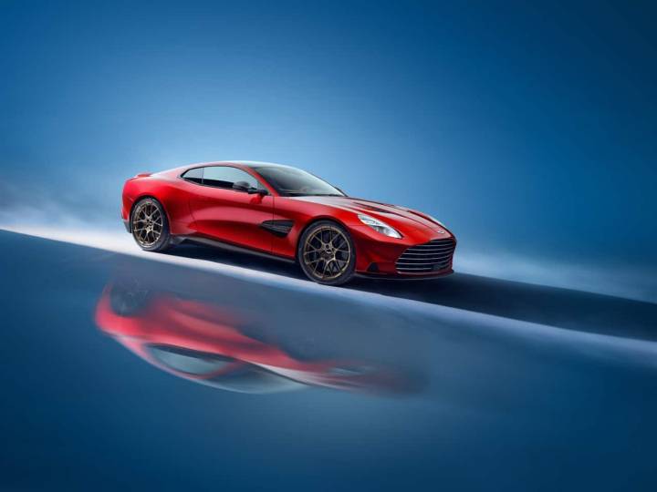 Cette supercar anglaise veut se payer le constructeur au cheval cabré !