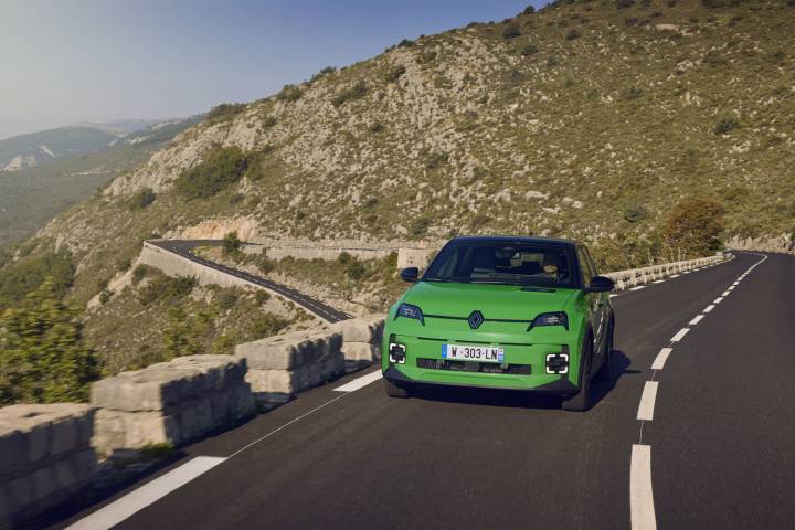 Renault 5 et Renault 4 E-Tech : rappel en cours pour un problème de batterie, êtes-vous concerné ?