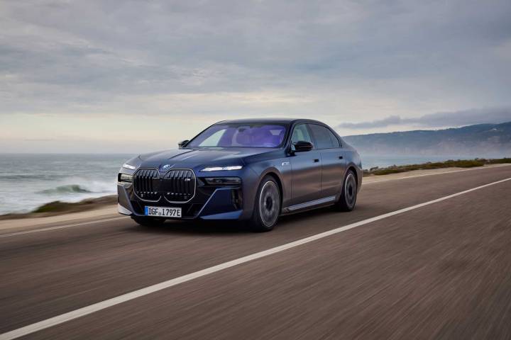 BMW abandonne la conduite autonome de niveau 3 et revoit sa stratégie technologique