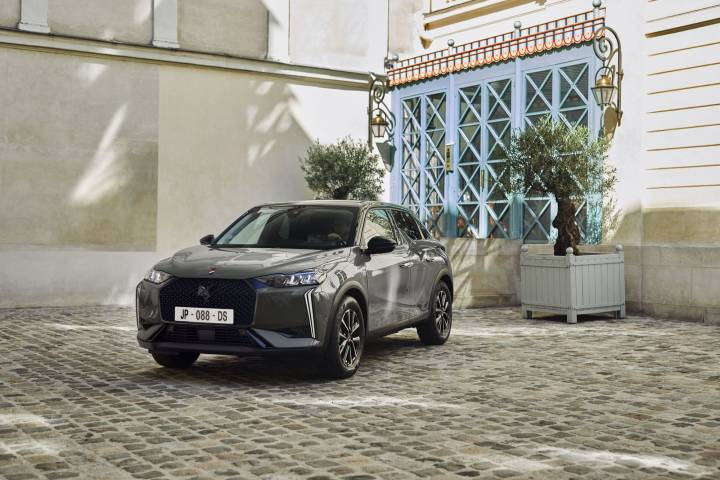 DS Automobiles préparait une nouvelle DS N°3 : le crossover laisserait sa place à une citadine pour rivaliser avec la R5 E-Tech