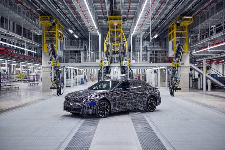 Nouvelle BMW i3 : la production de la BMW Série 3 électrique va bientôt démarrer