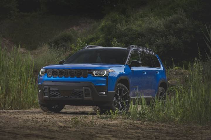 Le Jeep Cherokee est de retour sur le marché avec un moteur hybride inédit !