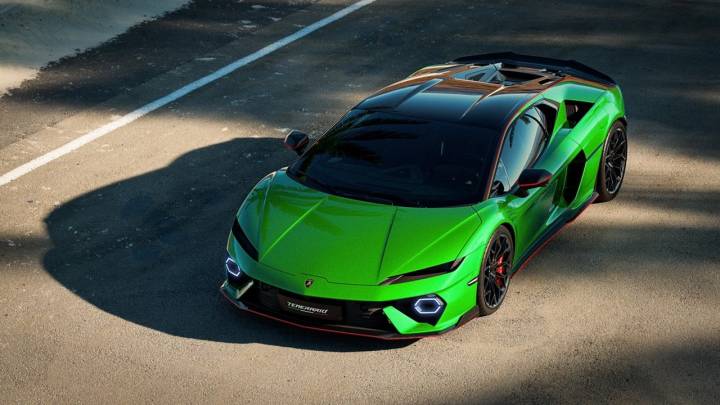 La nouvelle Lamborghini a un moteur remarquable et démontre qu'hybride ne rime pas avec ennui