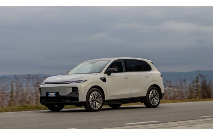 Ce SUV chinois promet 900 km sans subir les surtaxes européennes