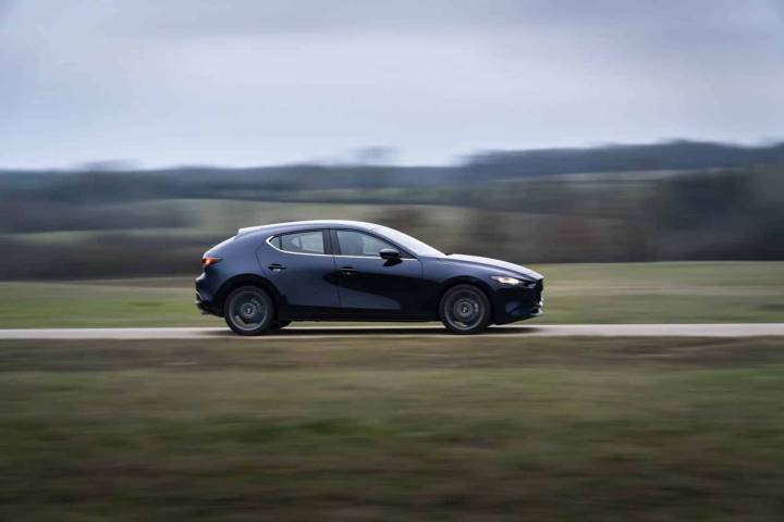 Mazda 3 2.5 E-Skyactiv G (2025) : que vaut cette berline compacte haut de gamme ?
