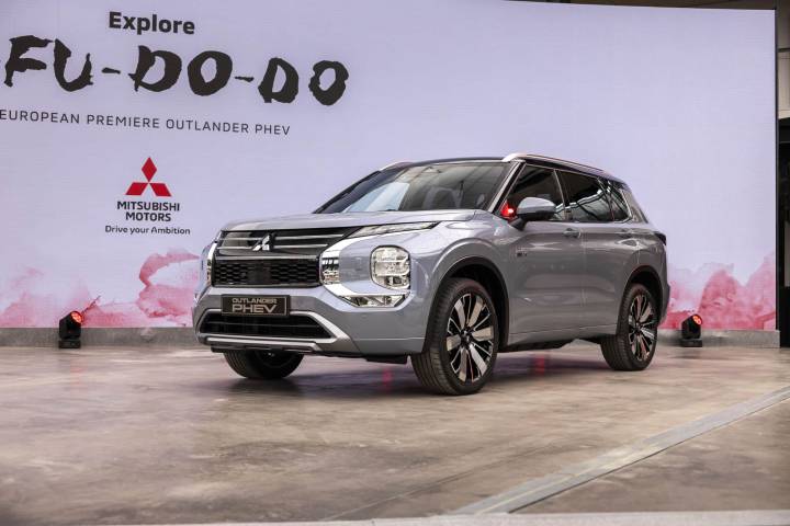 Mitsubishi revient sur le marché des grands SUV familiaux avec le nouvel Outlander en version PHEV