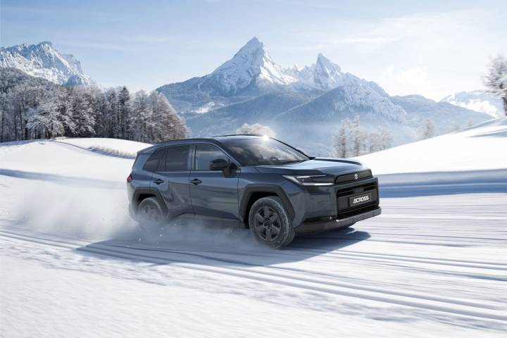 Nouveau Suzuki Across (2026) : une seconde génération toujours basée sur le Toyota RAV4