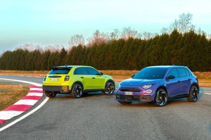 Abarth va-t-il réellement abandonner le 100 % électrique pour relancer une petite sportive thermique ?