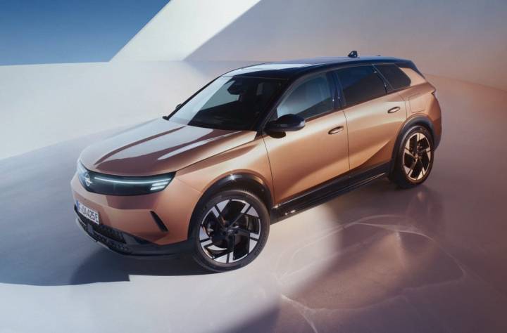 L'autonomie du nouveau SUV électrique d'Opel est impressionnante !