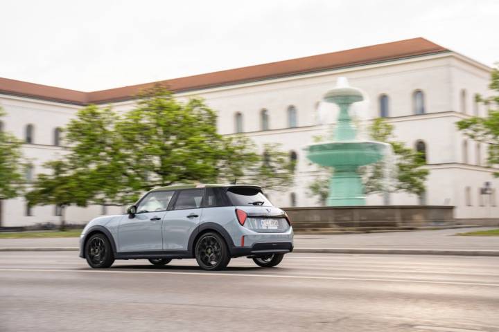 Mini Cooper Paul Smith : la série spéciale s’ouvre enfin aux versions essence