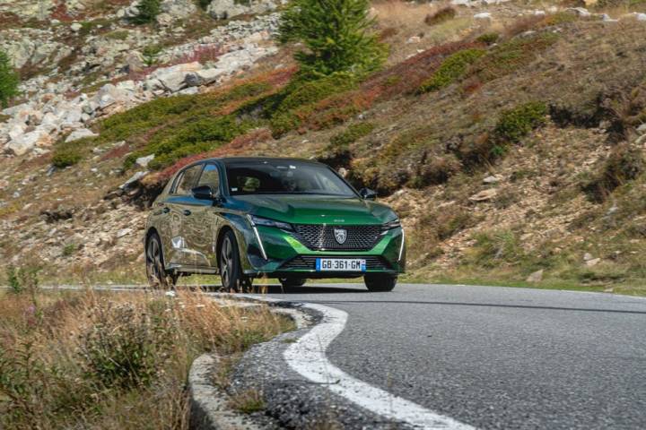 Pour relancer ses ventes, la Peugeot 308 se dote d'un nouveau moteur !