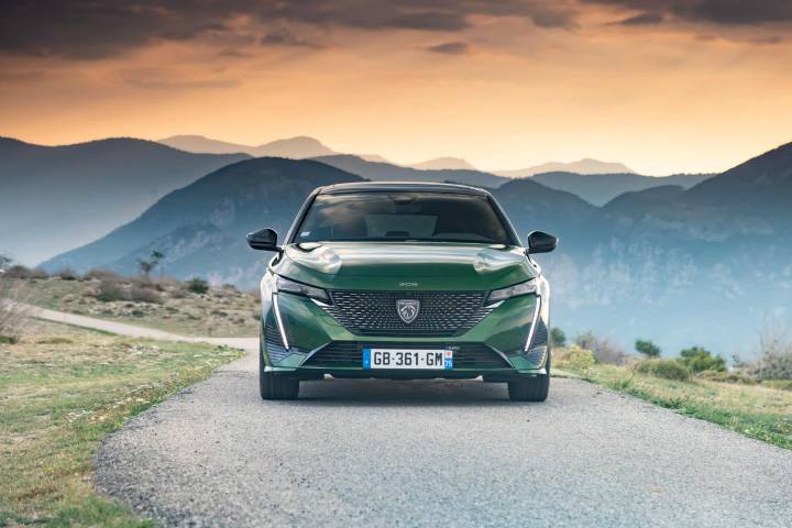 La Peugeot 308 GTI bientôt de retour ? Une version électrique à l’étude pour relancer la compacte sportive