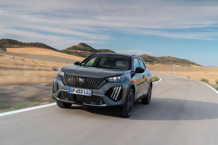 Peugeot e-2008 : le SUV électrique baisse ses prix pour rester compétitif en 2025