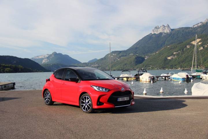 La citadine japonaise la plus diffusée en Europe se prépare à l’électrique pour sa prochaine génération
