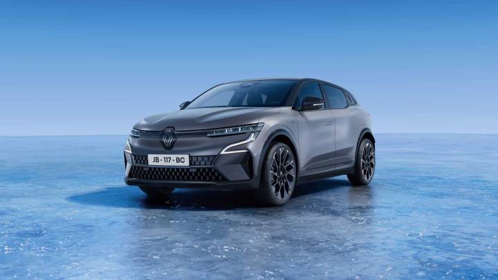 Renault prépare l’arrivée d’une Mégane E-Tech avec une meilleure autonomie et un look revu en profondeur !