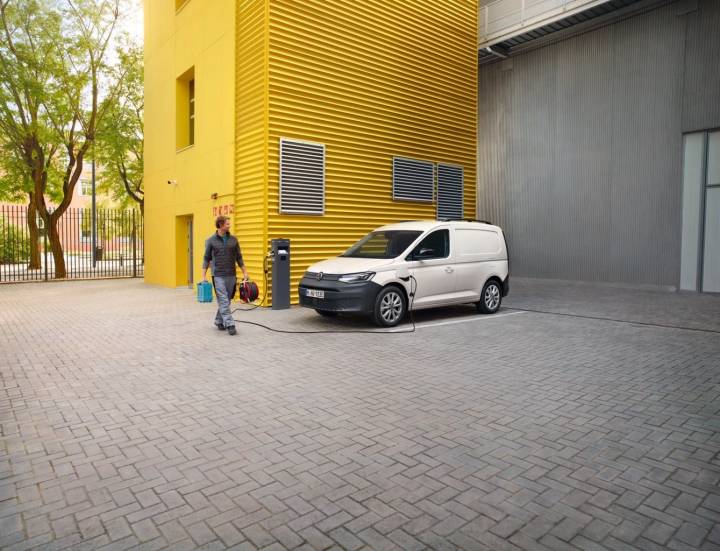 Le Volkswagen Caddy se décline désormais en version hybride rechargeable