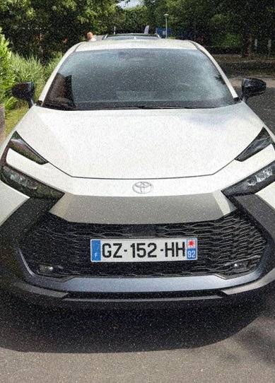 Essai du Toyota C-HR Hybride Rechargeable : la Prius en costume de SUV vaut-elle son prix ?