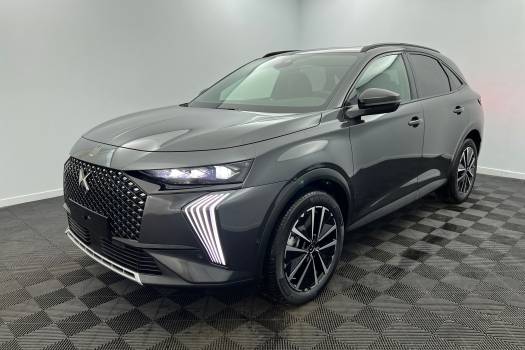 DS DS7