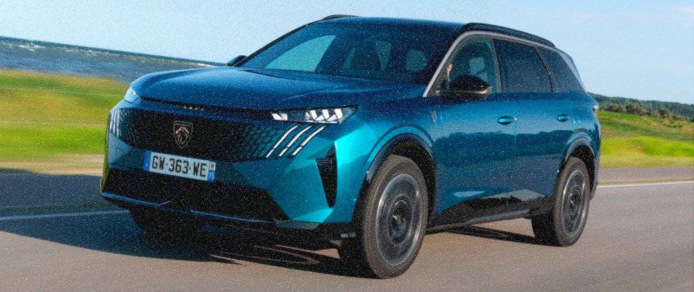 Présentation du Peugeot 5008 hybride rechargeable