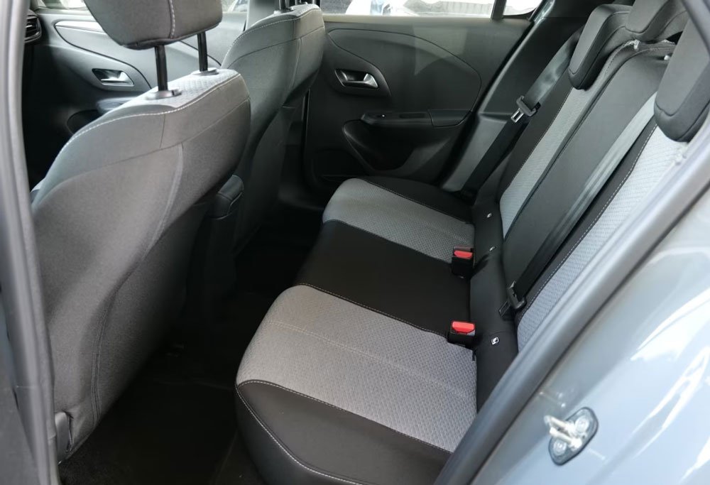 Banquette arrière